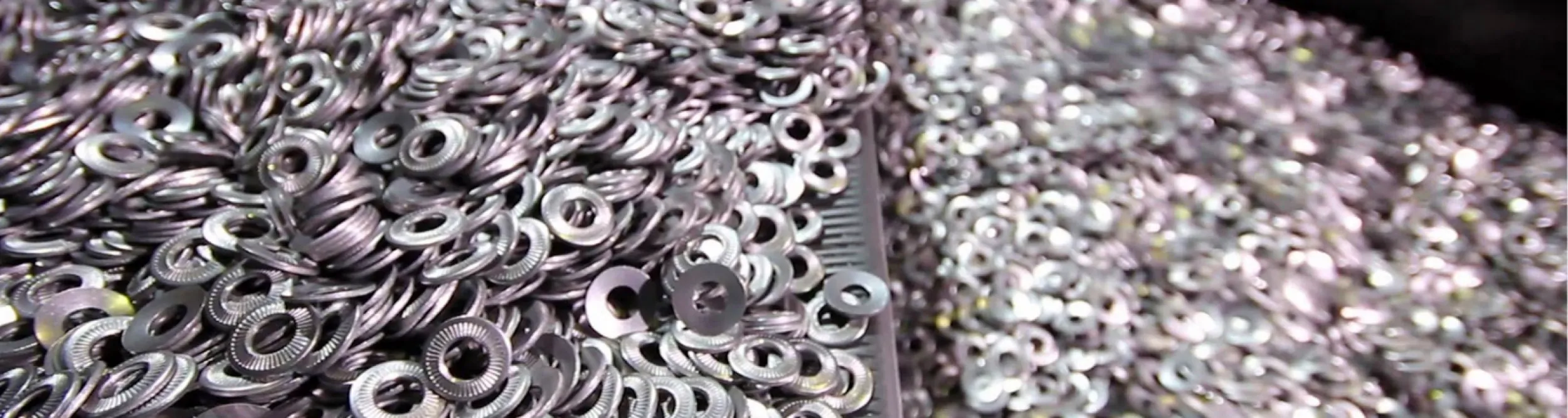 2500×600-towidth-90-header_alte_massenteile Massenteile